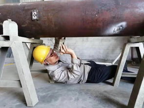 默默無聞講擔當 ——記省特檢院直屬分院胡革春與他的油罐車情緣